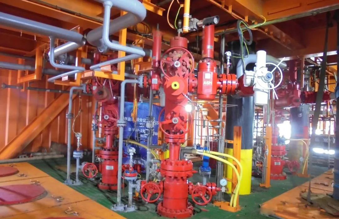 智能化井口采油树！冰球突破mg助力中海油首个无人平台项目(图1)